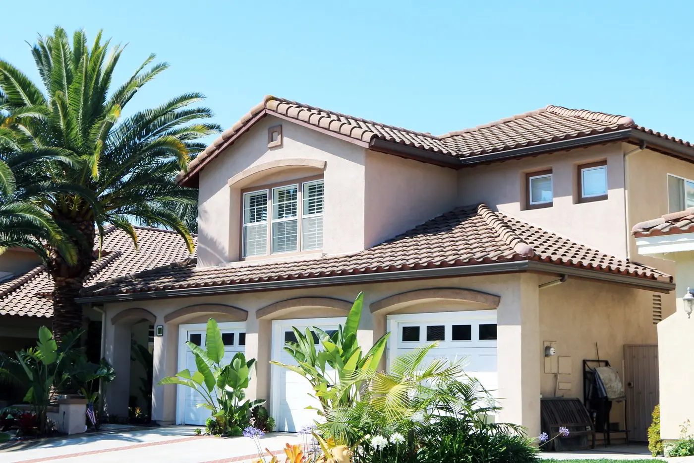 Roofing company